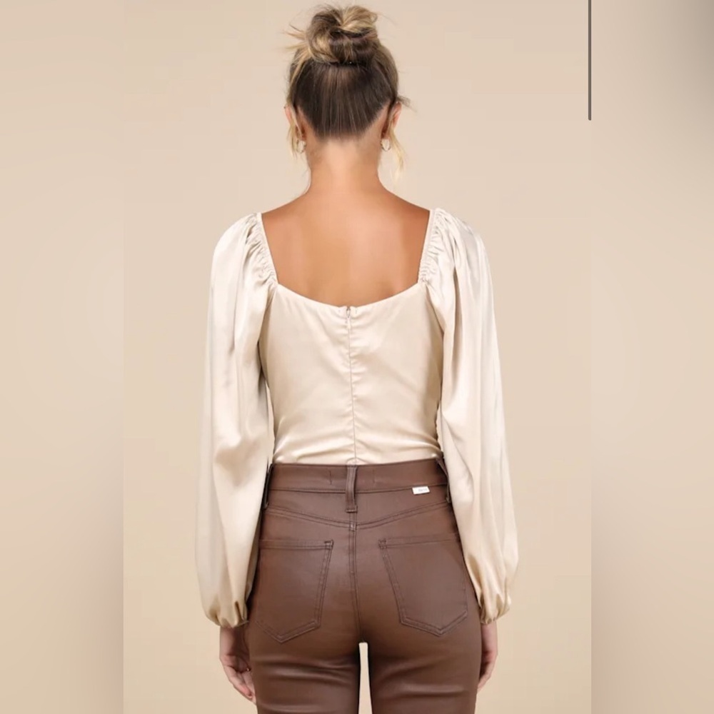 NWT Lulus Endless Aura Cream Satin Balloon Sleeve Sheer Lace Bodysuit Size Med - Picture 3 of 10